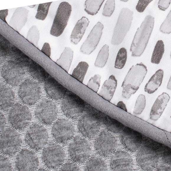 Boppy Luxe Nursing & Infant Support Pillow (Pre-loved) - Picture 4 of 13